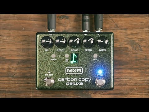 MXR Carbon Copy Deluxe Analog Delay Pedal Video